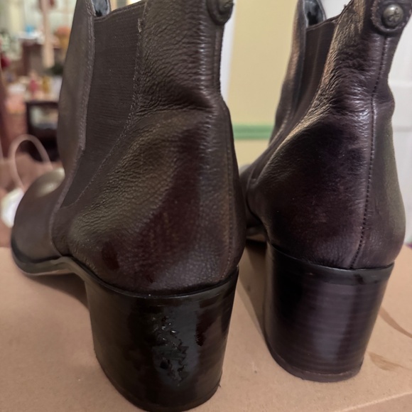 Sam Edelman Brown Suede Chelsea Ankle Boots Sz 12 M - Picture 10 of 10
